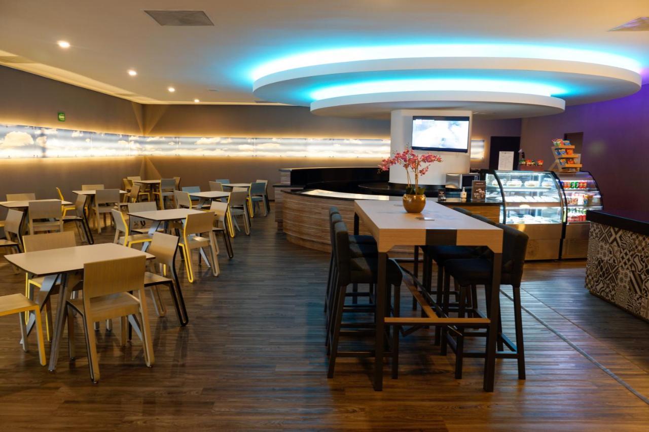 格罗蓬特酒店 - 穆尔扎 莱昂 外观 照片