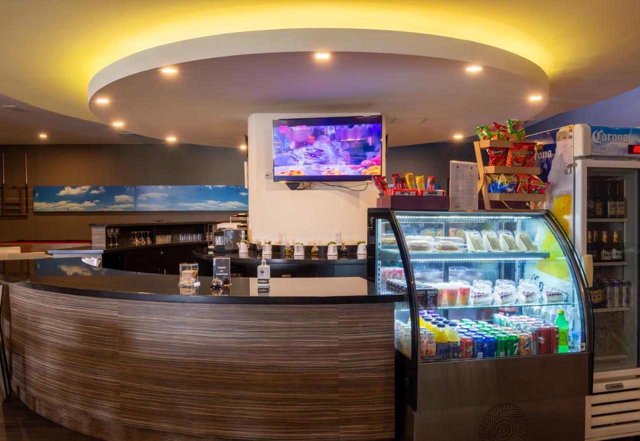 格罗蓬特酒店 - 穆尔扎 莱昂 外观 照片